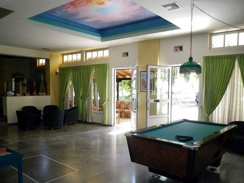 Hotel Ilios Херсонисос Екстериор снимка